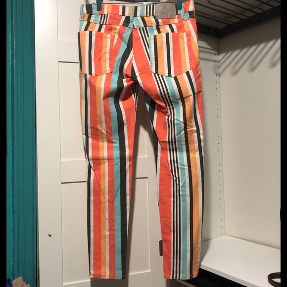 BCBGeneration Multicolor Pants - Picture 3 of 3